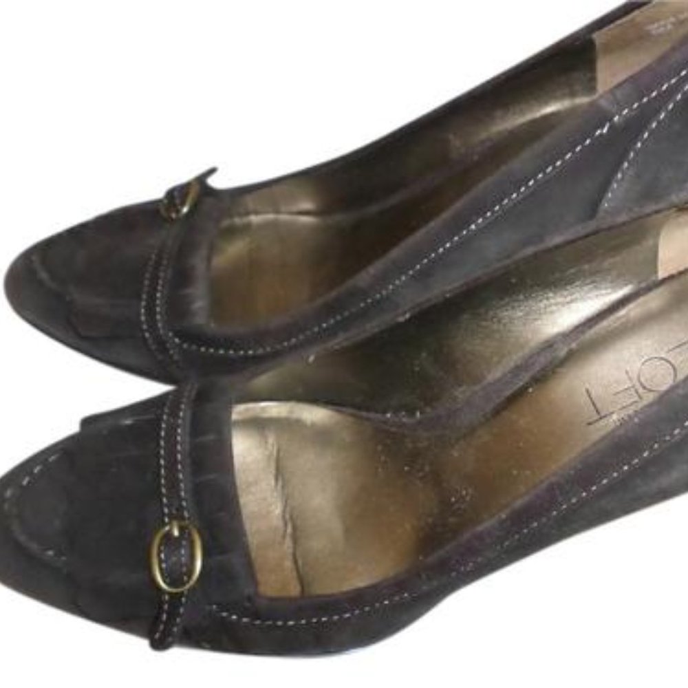 Ann Taylor LOFT Brown Suede Platforms Pumps